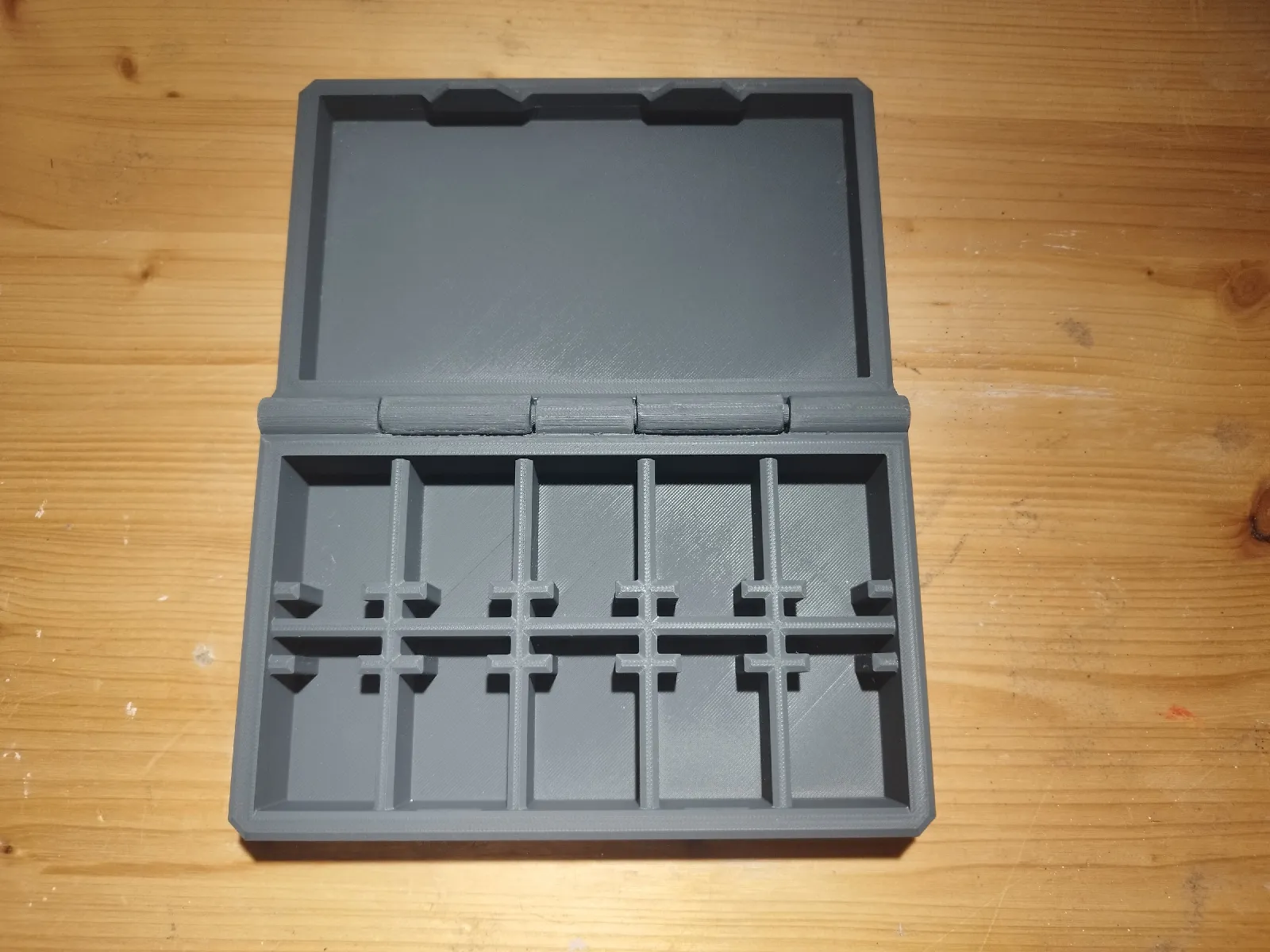 Miniaturen Sortierbox | Tabletop Organizer für Figuren - image3 Miniaturen Sortierbox | Tabletop Organizer für Figuren – Bild 3