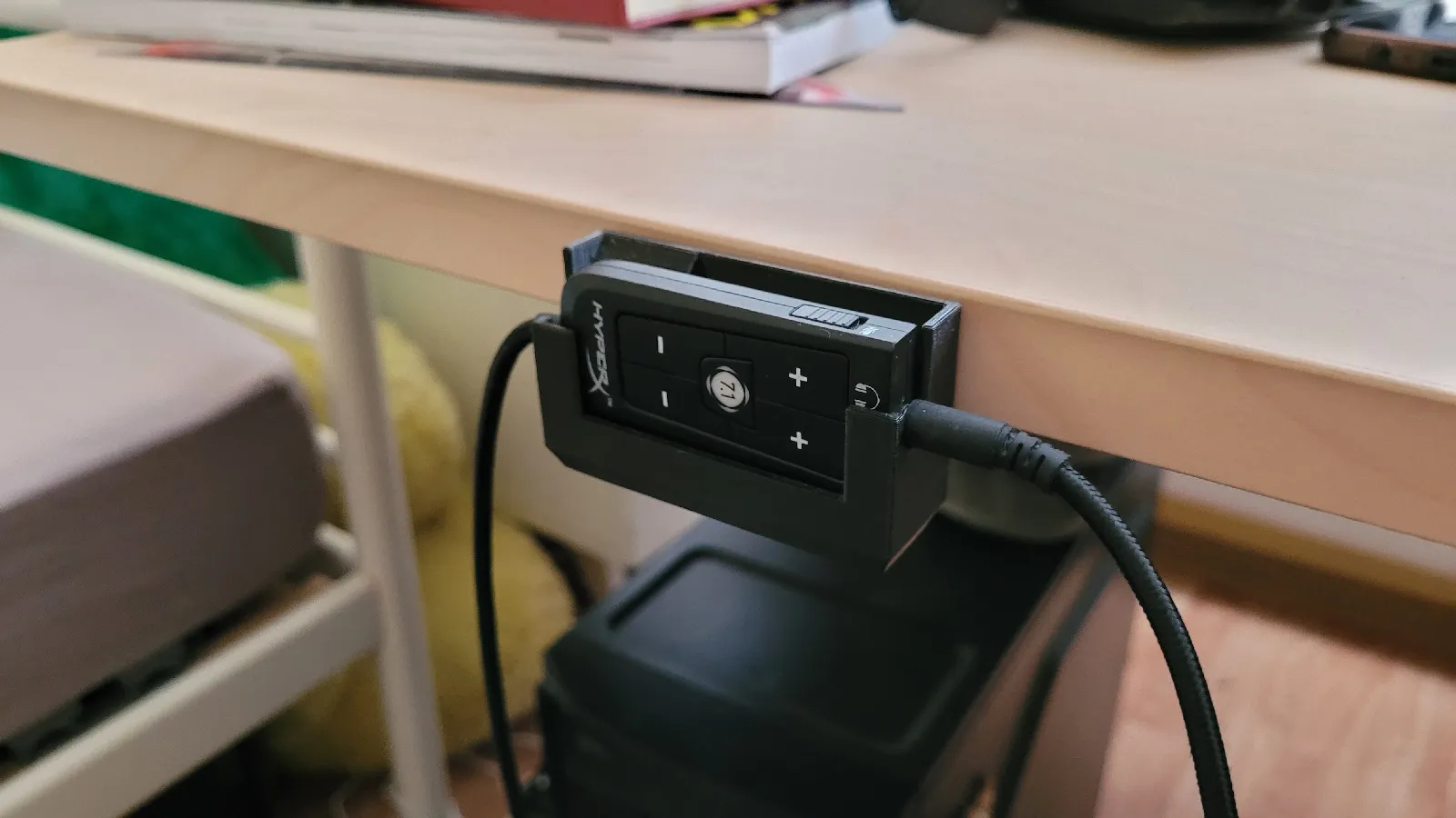 HyperX Cloud 2 Soundkarten-Halterung | Gaming Tisch-Organizer