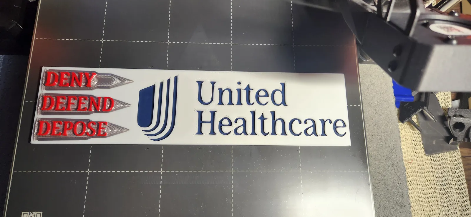 United Healthcare Sammlerstück | 3D-Druck Deko-Schild