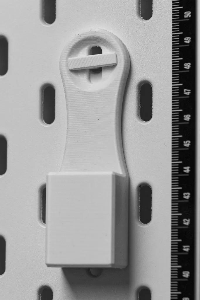 Logan 500 Mat Cutter Halterung | IKEA Skadis Organizer - image3 Logan 500 Mat Cutter Halterung | IKEA Skadis Organizer – Bild 3