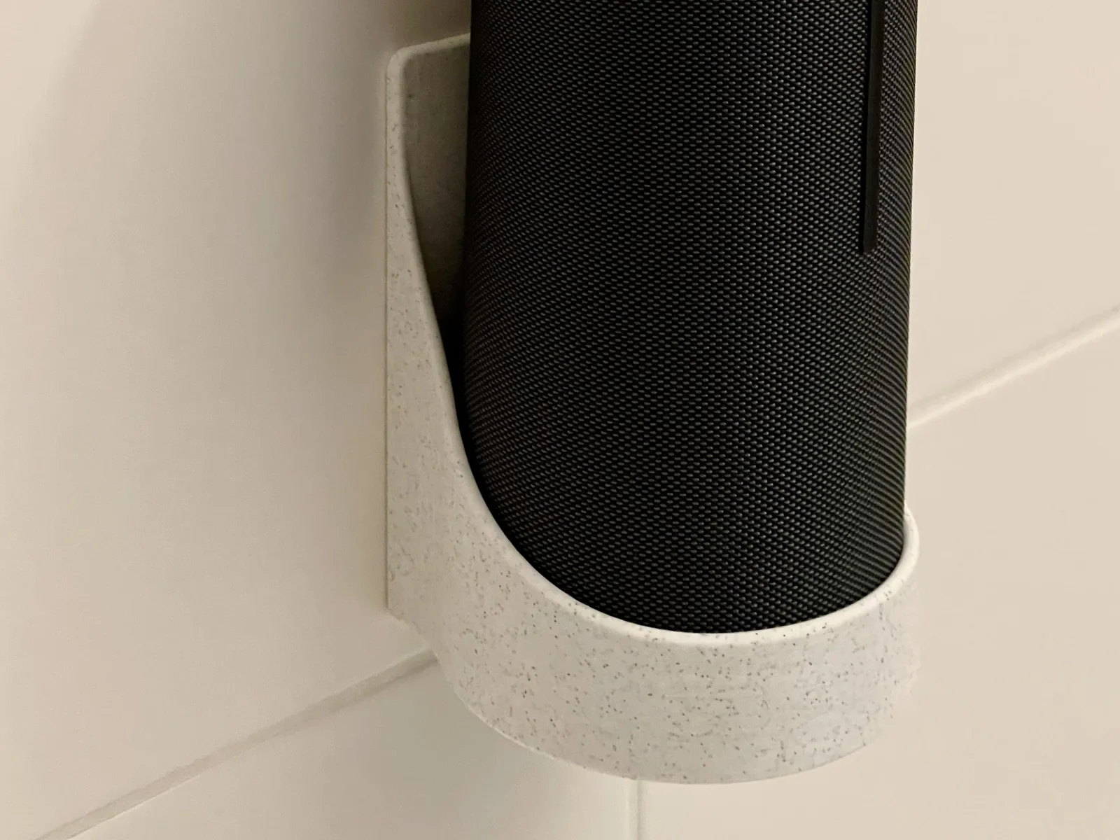 Wandhalterung für UE Megaboom 3 & 4 – Ohne Bohren