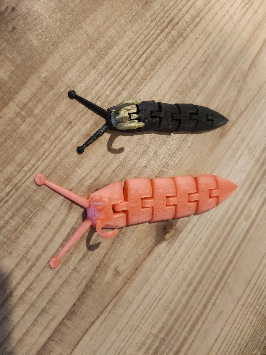 Loki Schnecke Figur | Bewegliches Fidget Toy & Sammlerstück - image3 Loki Schnecke Figur | Bewegliches Fidget Toy & Sammlerstück – Bild 3