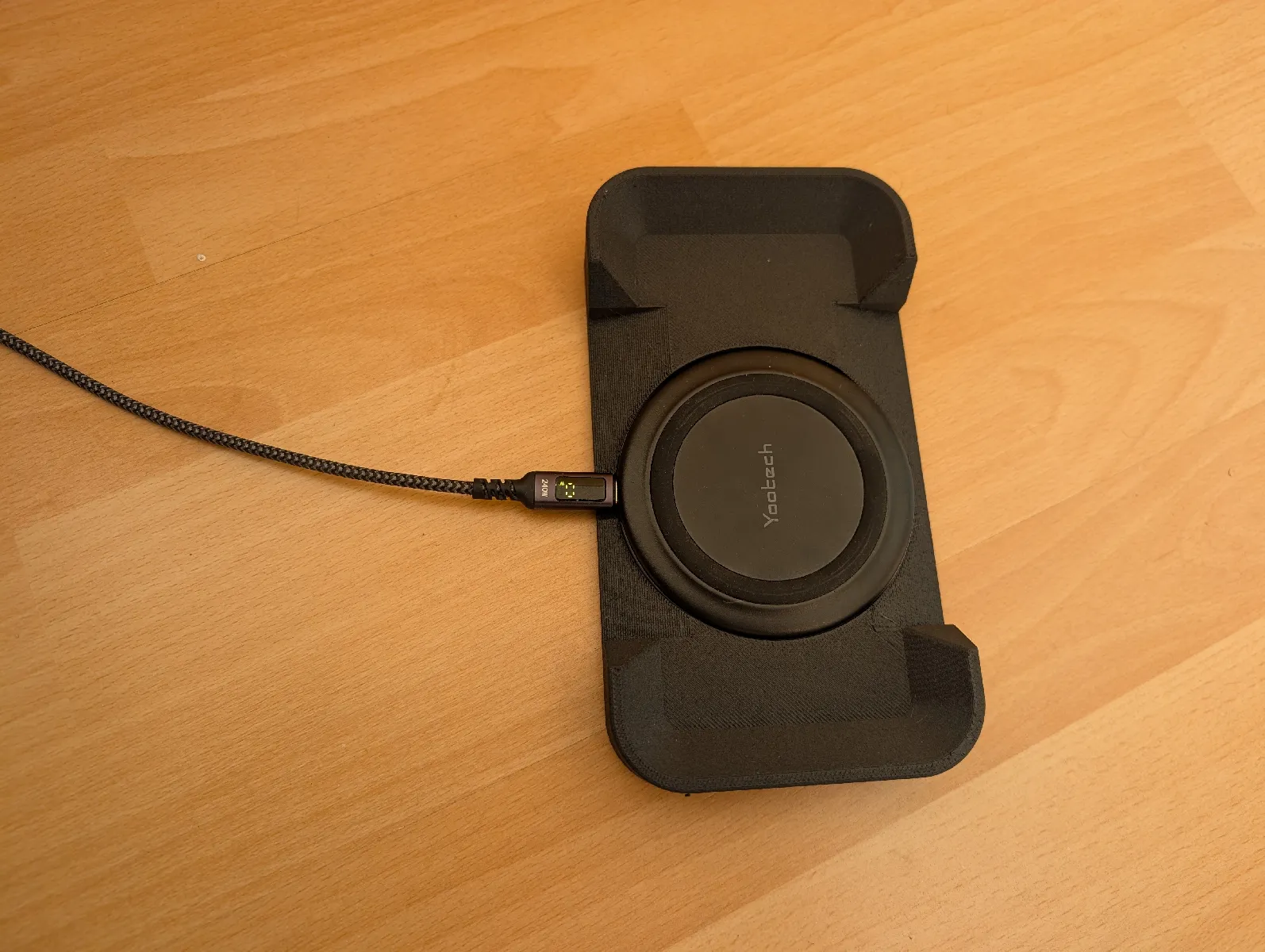 Qi Wireless Charger Halterung für Google Pixel 8 | Ladestation