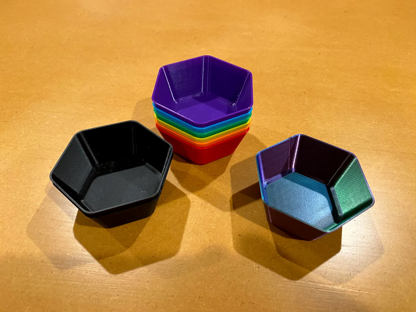 Stapelbare Brettspiel-Organizer | Hexagon Token-Box mit Deckel