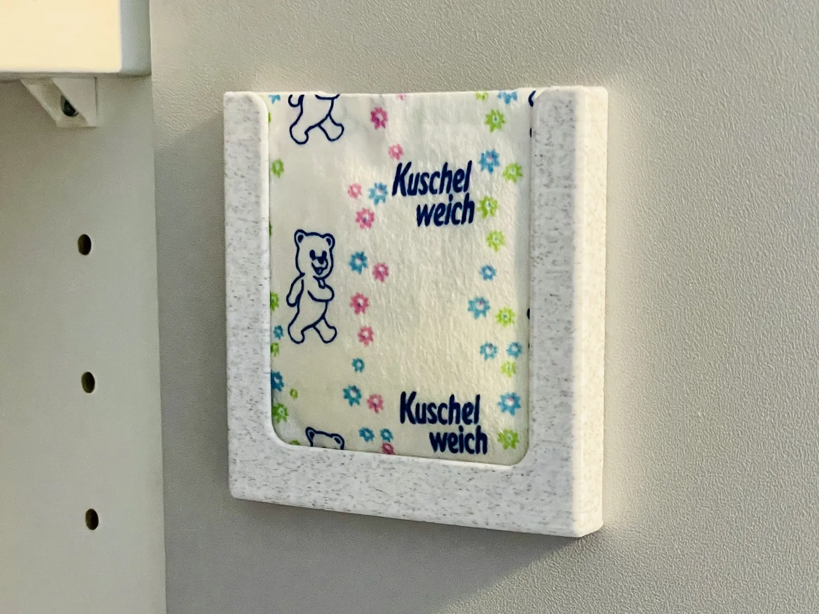 Kuschelweich Duftkissen-Halter für Kleiderschrank