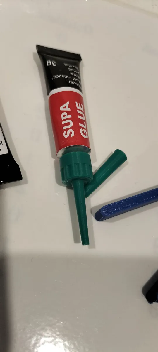 Sekundenkleber Düse für 3g Tuben | Präzisions-Aufsatz