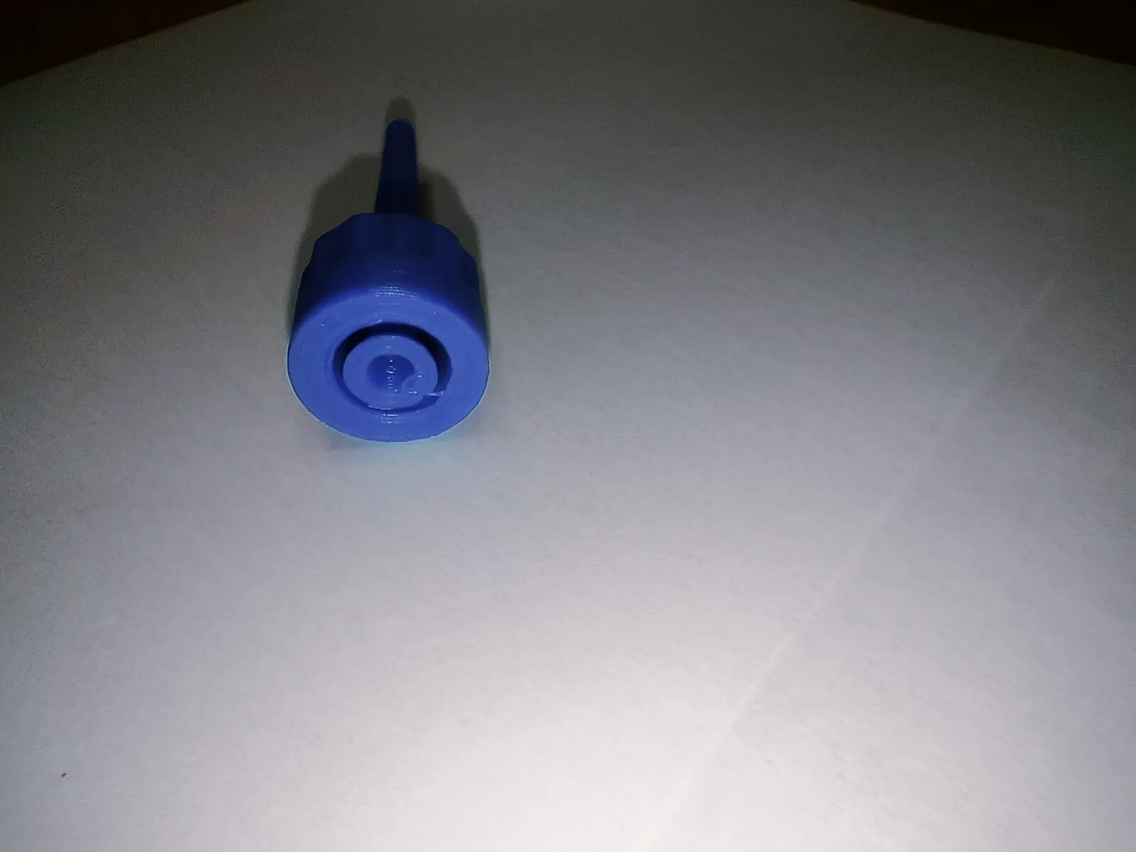 Sekundenkleber Düse für 3g Tuben | Präzisions-Aufsatz - image4 Sekundenkleber Düse für 3g Tuben | Präzisions-Aufsatz – Bild 6