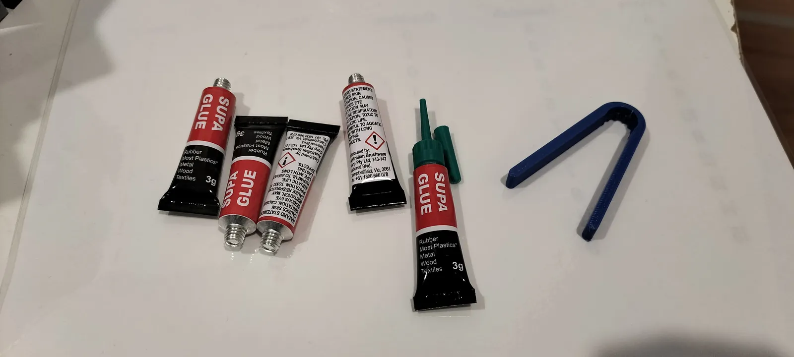 Sekundenkleber Düse für 3g Tuben | Präzisions-Aufsatz - image9 Sekundenkleber Düse für 3g Tuben | Präzisions-Aufsatz – Bild 11