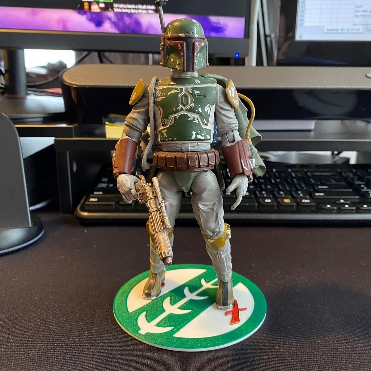 Star Wars Untersetzer & Figuren-Stand | Boba Fett & Mandalorian - image4 Star Wars Untersetzer & Figuren-Stand | Boba Fett & Mandalorian – Bild 4