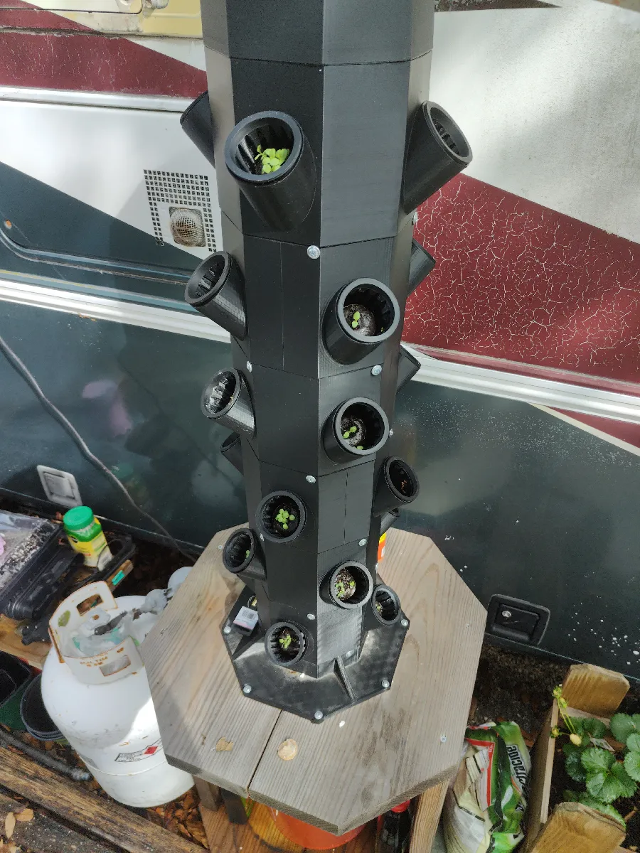KingTower Hydroponik Turm | Vertikales Pflanzsystem