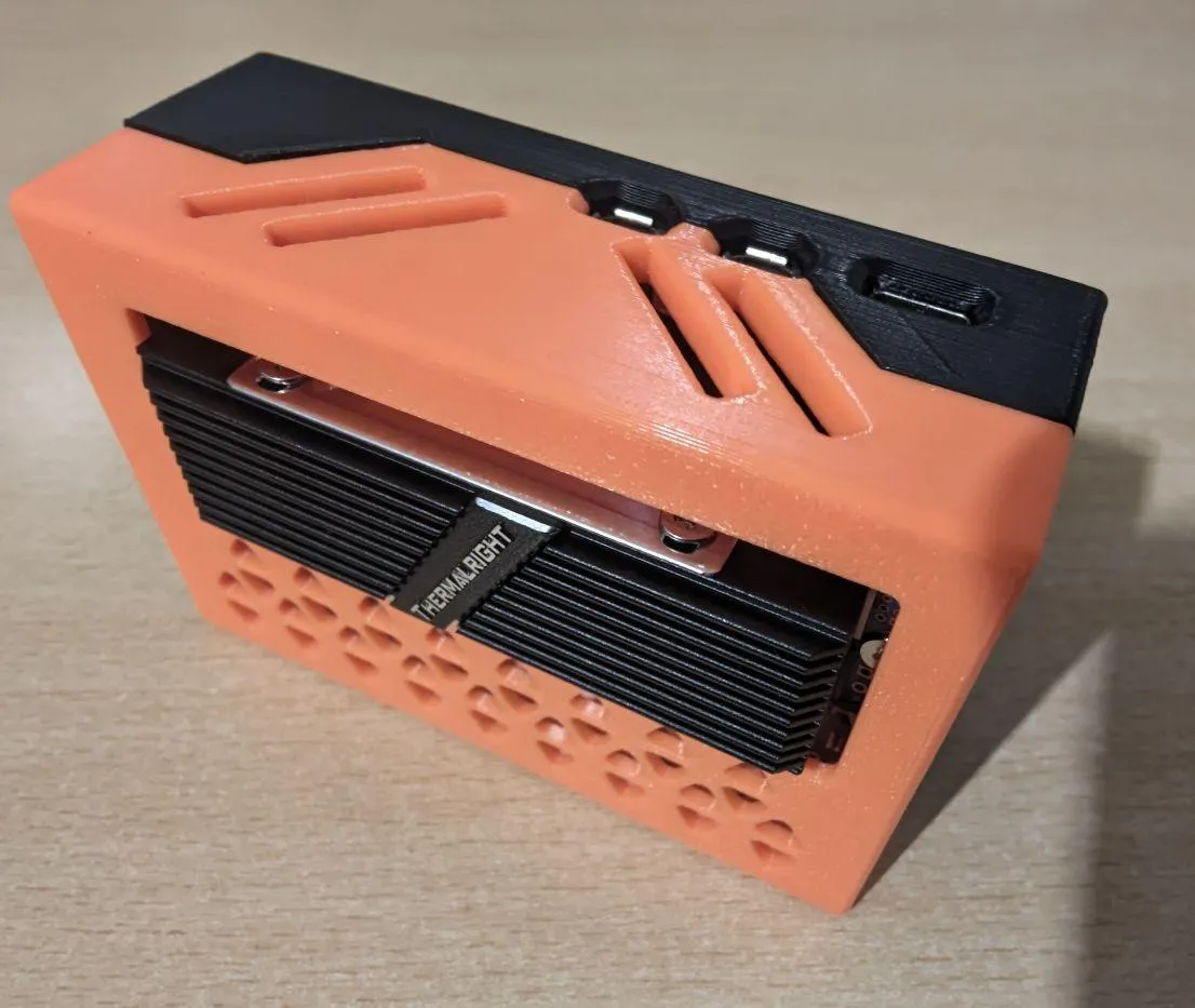 Raspberry Pi 5 Gehäuse | NVMe & Active Cooler Case - image6 Raspberry Pi 5 Gehäuse | NVMe & Active Cooler Case – Bild 7