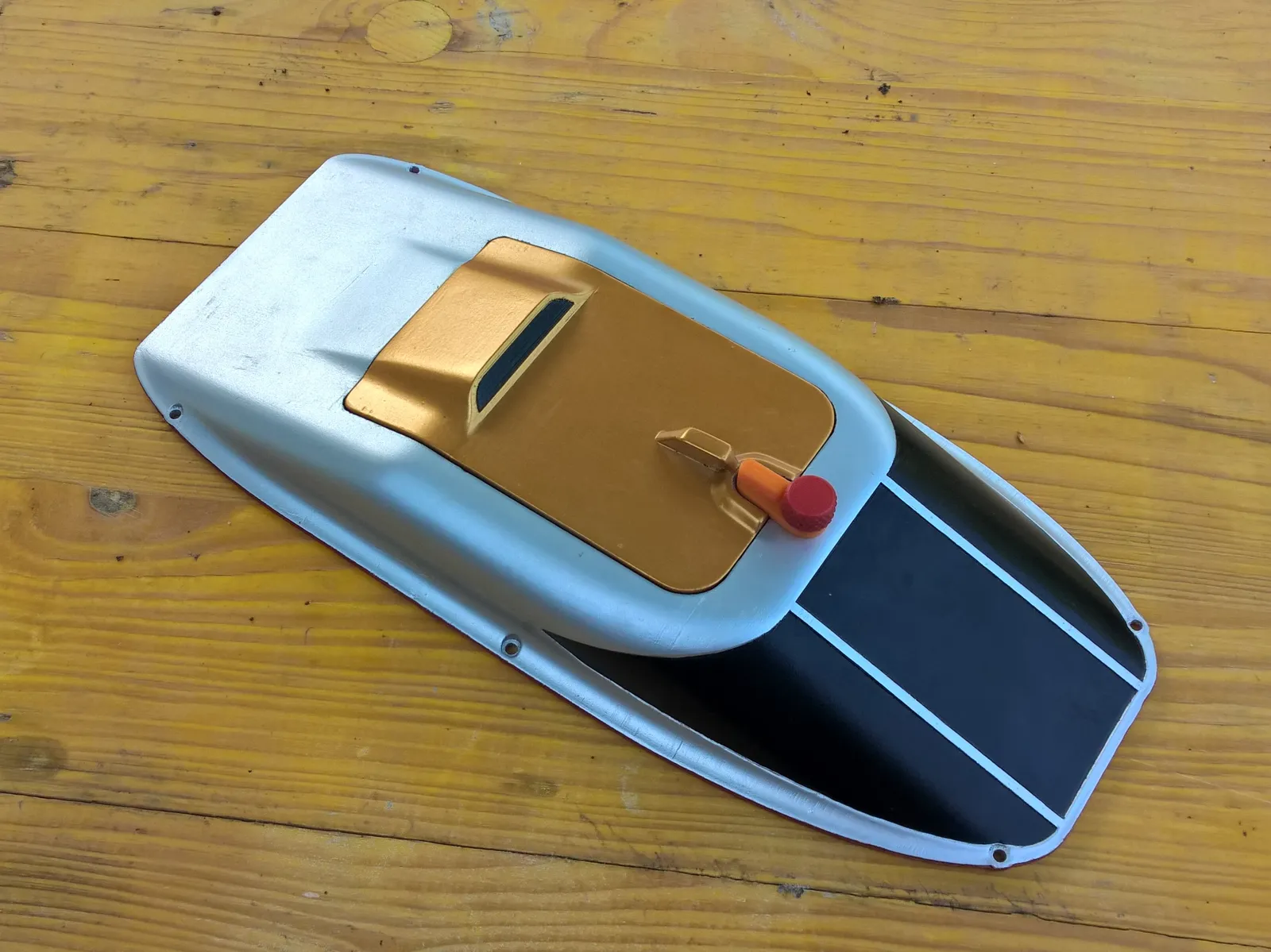 Verbesserter Deckel für Bashtech RC Jet Boat - image6 Verbesserter Deckel für Bashtech RC Jet Boat – Bild 6