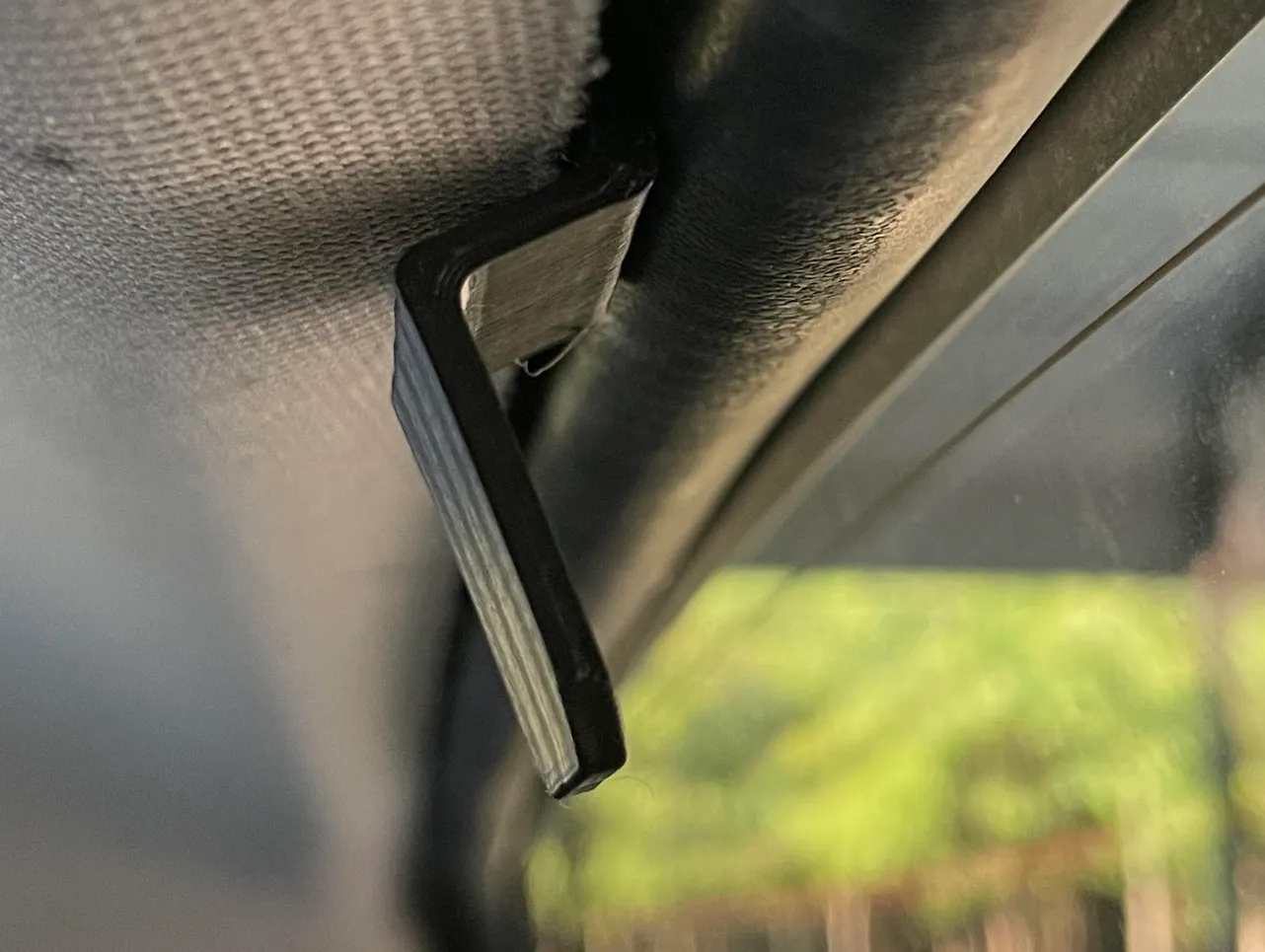 Heck-Dashcam Halterung für Schiebefenster | KFZ Zubehör