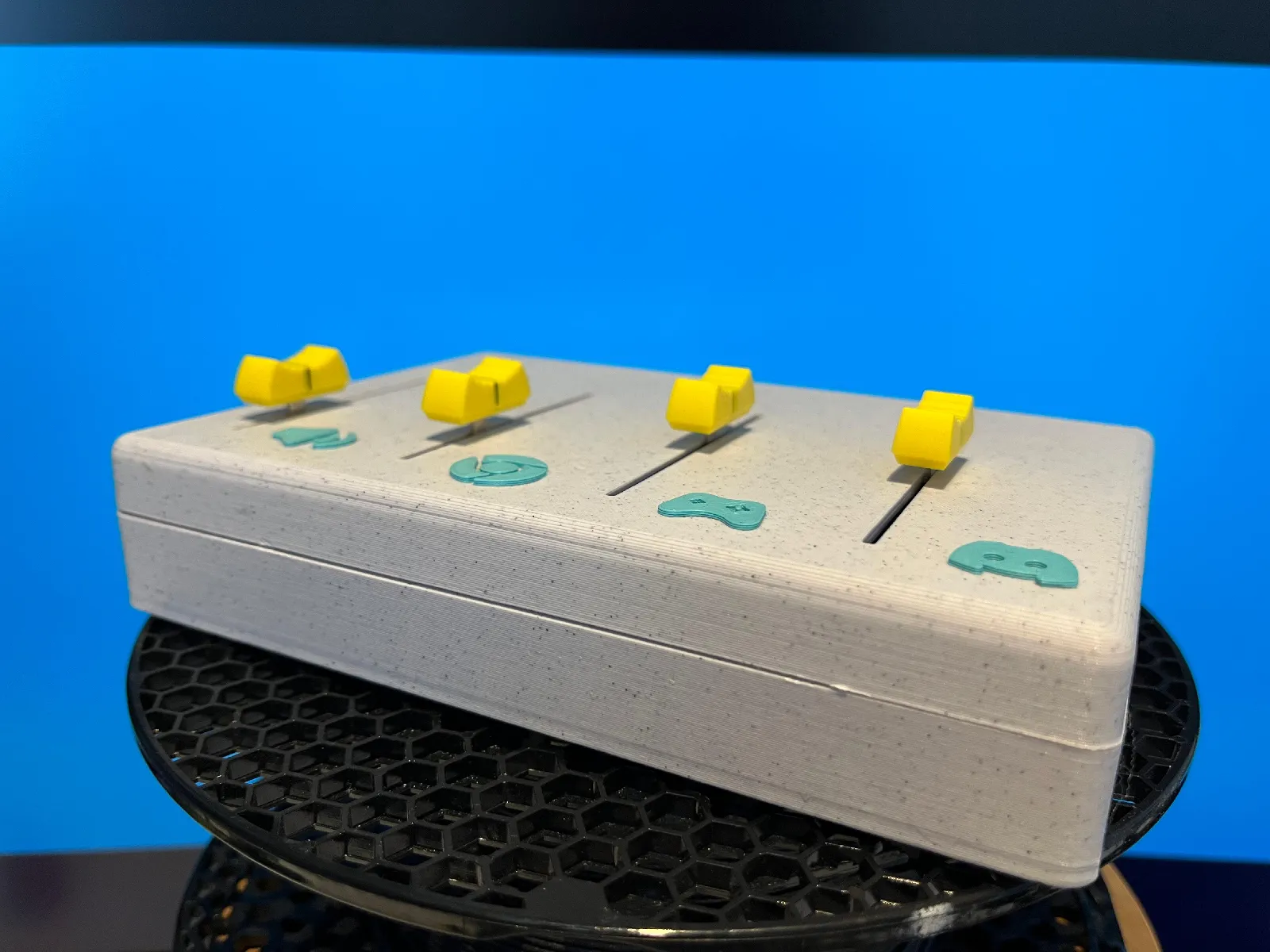 Deej Audio Mixer Gehäuse | Externer USB Sound-Controller