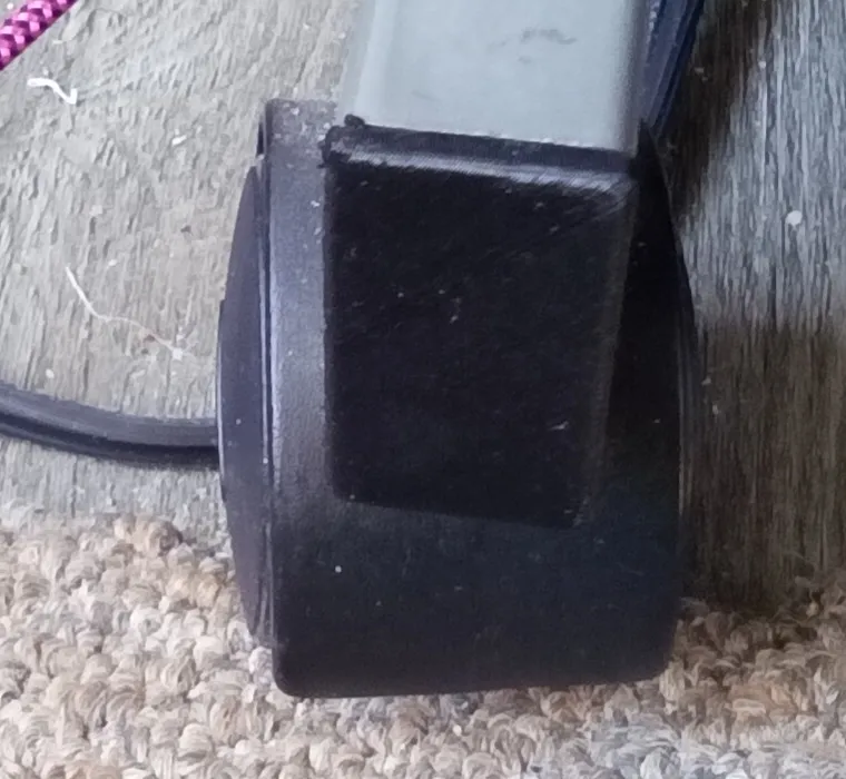 Rechteckige Endkappe 18x38mm | Robuster Rohrabschluss