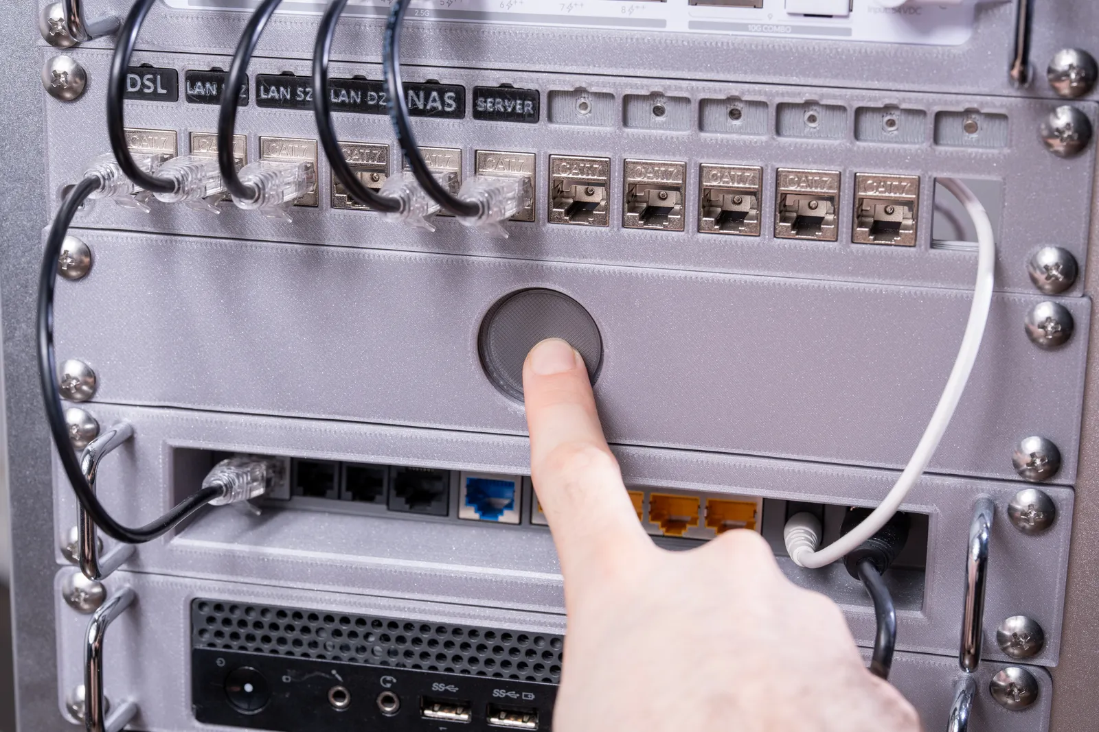 Philips Hue Bridge 10 Zoll Rackmount | Smart Home Halterung