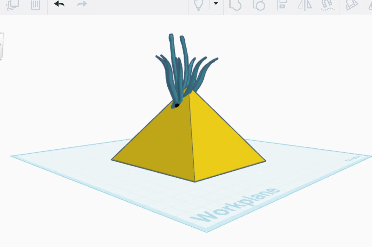 Tentakel Pyramide Figur | Mystische Deko für Tabletop & Sammler