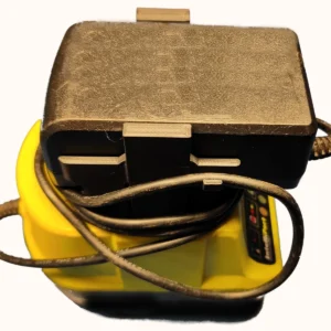Ryobi Kabel-Organizer für Ladegerät RC18120 | Werkstatt Ordnung