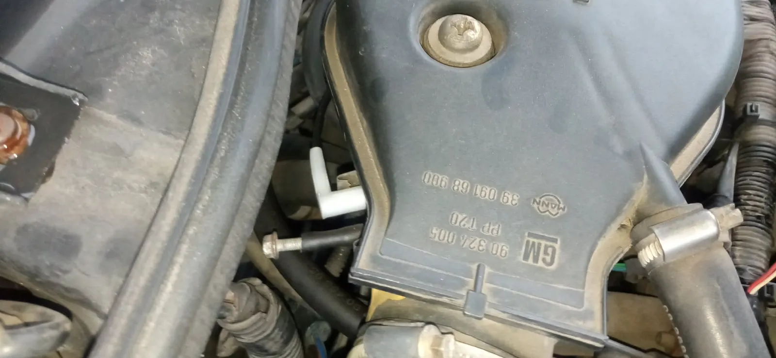 Vakuum-Winkelstück für Opel Corsa B & Astra | KFZ Ersatzteil