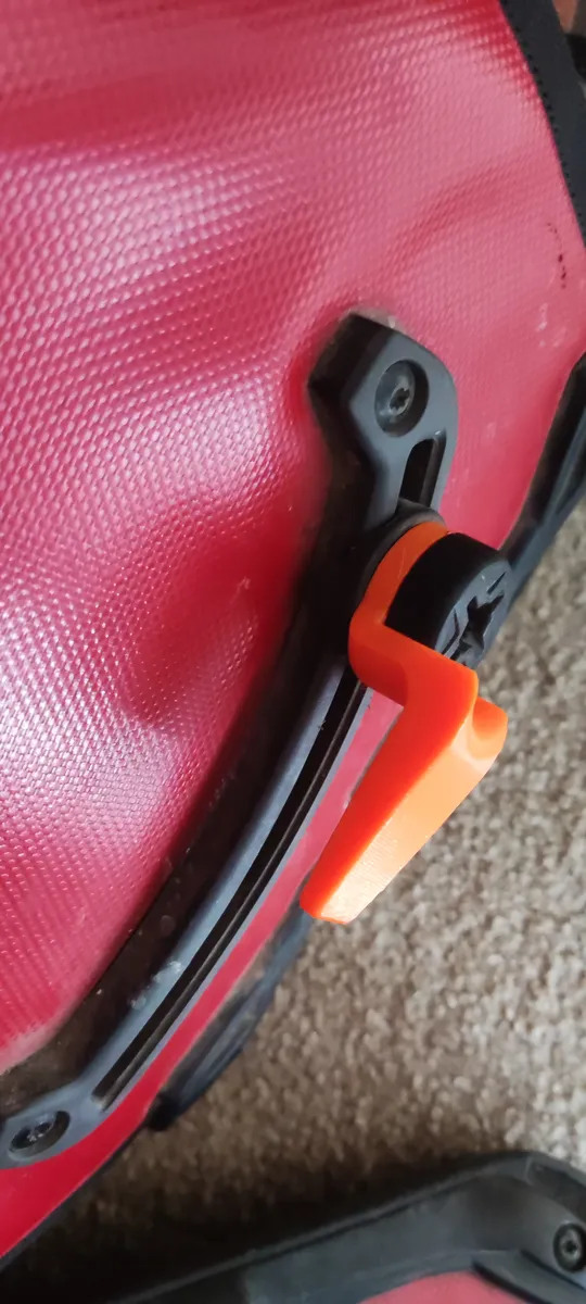 Ortlieb Haken 17mm | Ersatzteil für Fahrradtaschen & Thule Rack