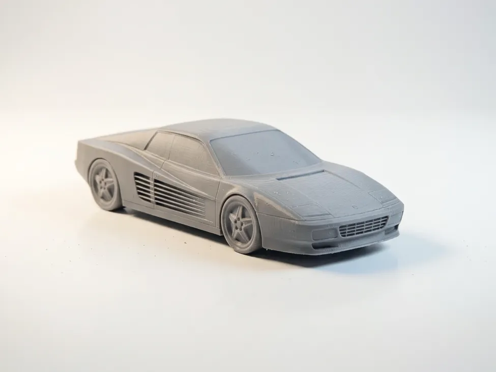 Ferrari Testarossa 512 Modell | 80er Jahre Sportwagen Ikone - image3 Ferrari Testarossa 512 Modell | 80er Jahre Sportwagen Ikone – Bild 3