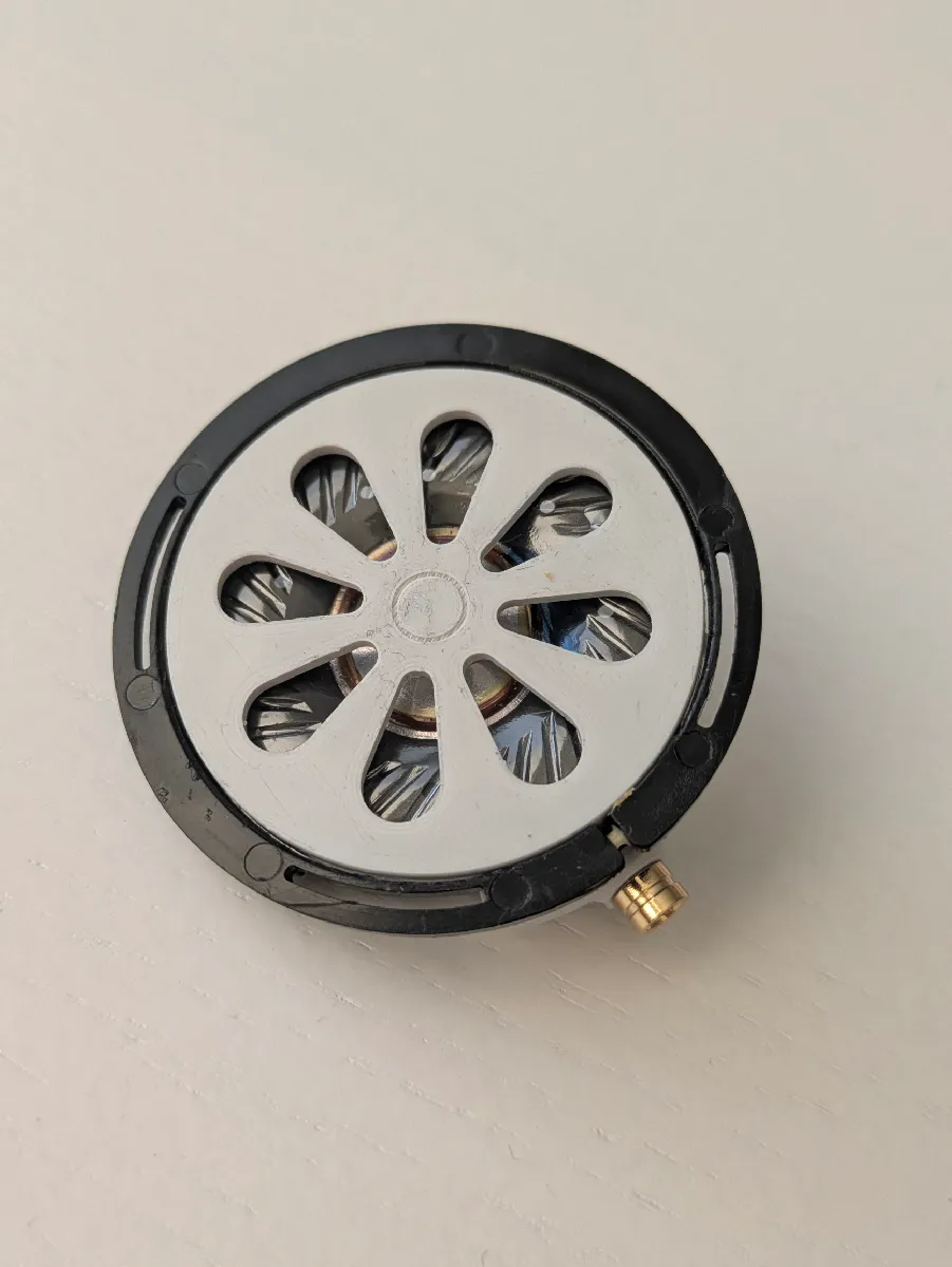 Koss Kopfhörer Grill Flower Design | Kramer Mod Upgrade