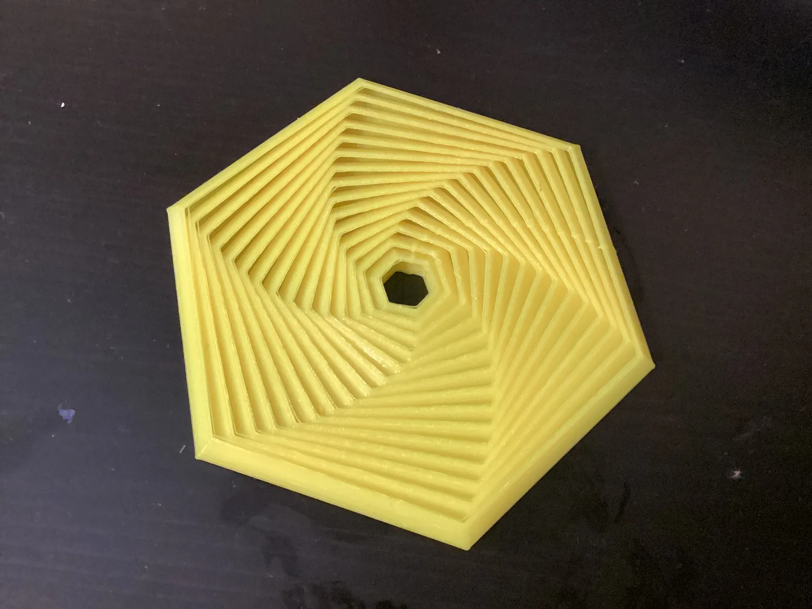 Hexagon Fidget Toy | Mechanisches Spielzeug & Stressabbau - image3 Hexagon Fidget Toy | Mechanisches Spielzeug & Stressabbau – Bild 3