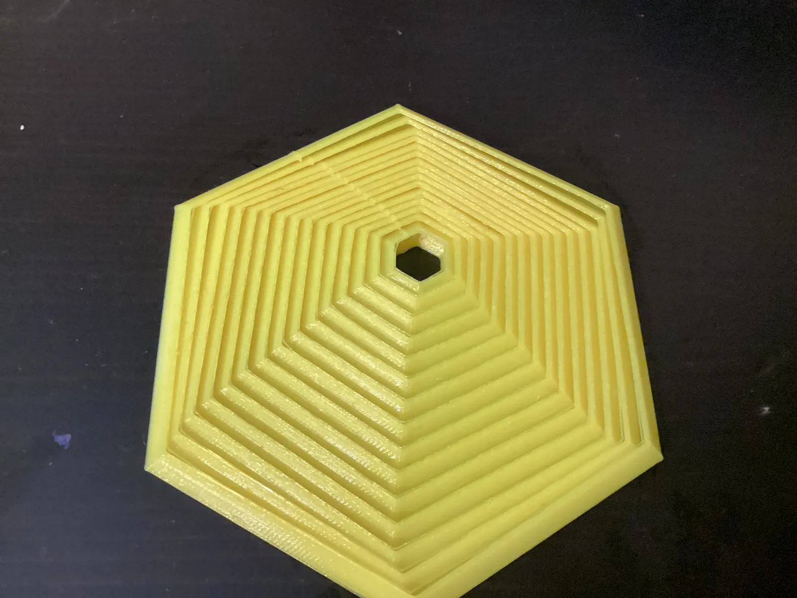 Hexagon Fidget Toy | Mechanisches Spielzeug & Stressabbau - image4 Hexagon Fidget Toy | Mechanisches Spielzeug & Stressabbau – Bild 4