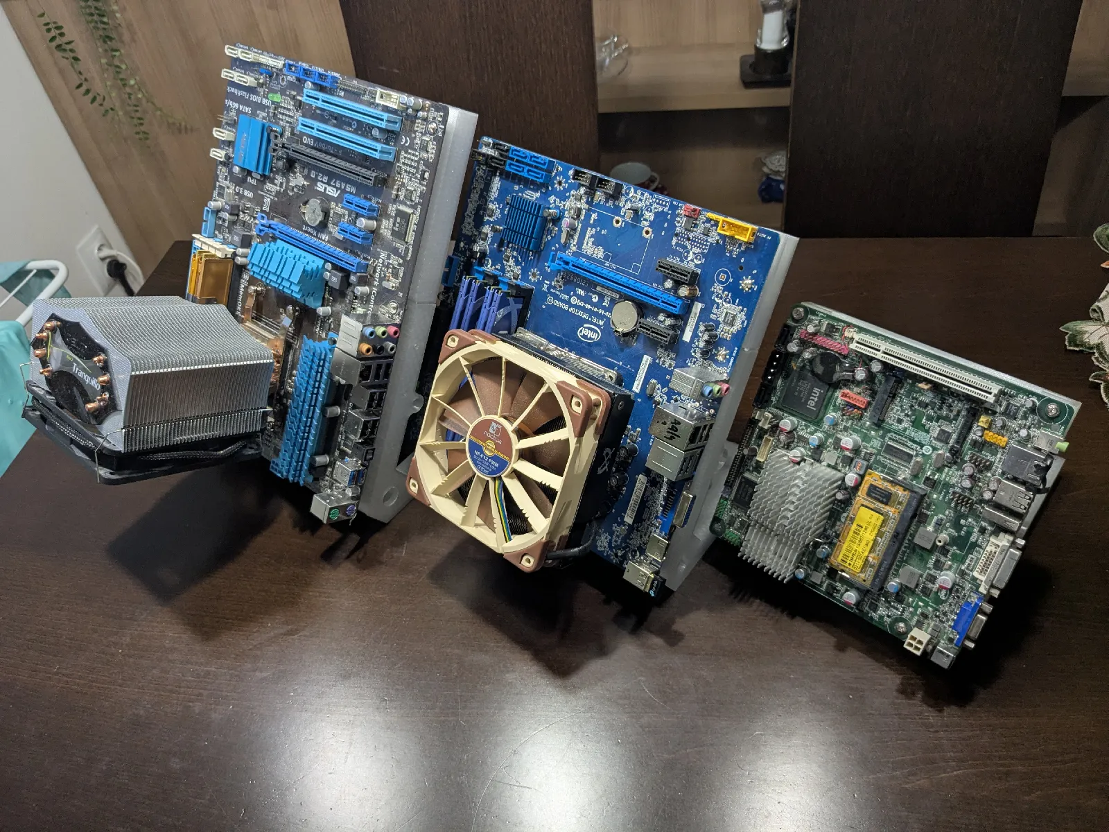 Open PC Frame Stand | Modularer Benchtable für ATX & mATX