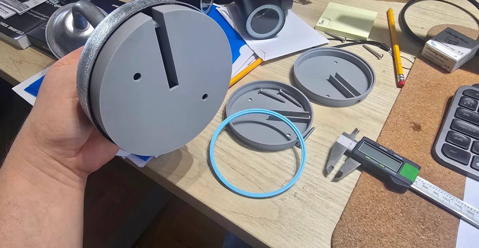 Wandleuchten-Adapter mit Kabelkanal | Unsichtbare Kabelführung