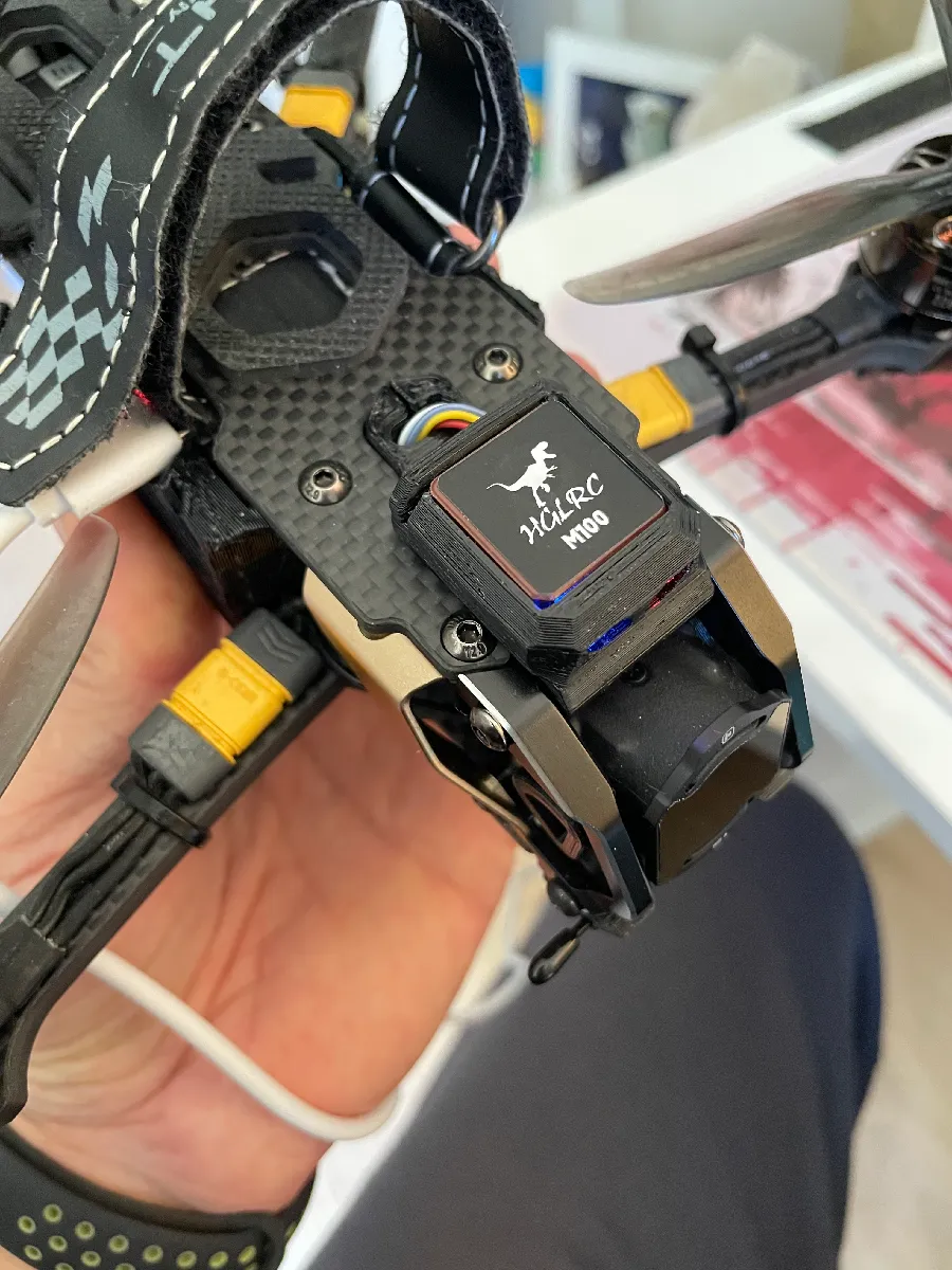 HGLRC M100 GPS & GoPro Mount | FPV Drohnen Halterung