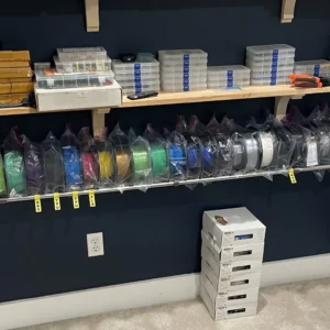 Filament Wandregal Halterung | Spulen-Organizer für Werkstatt