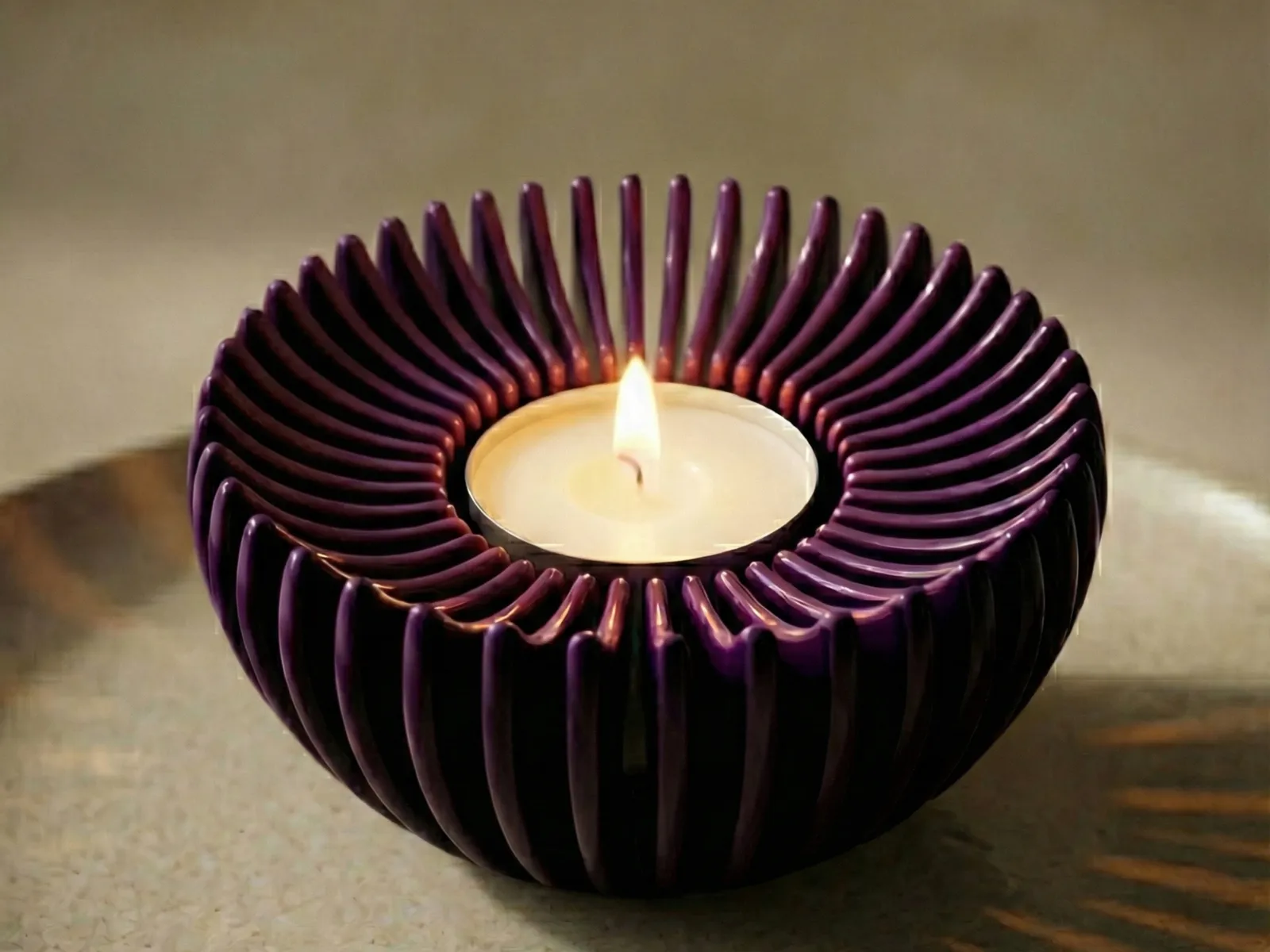Sunburst Turbine Teelichthalter | Design Deko & Schattenspiel