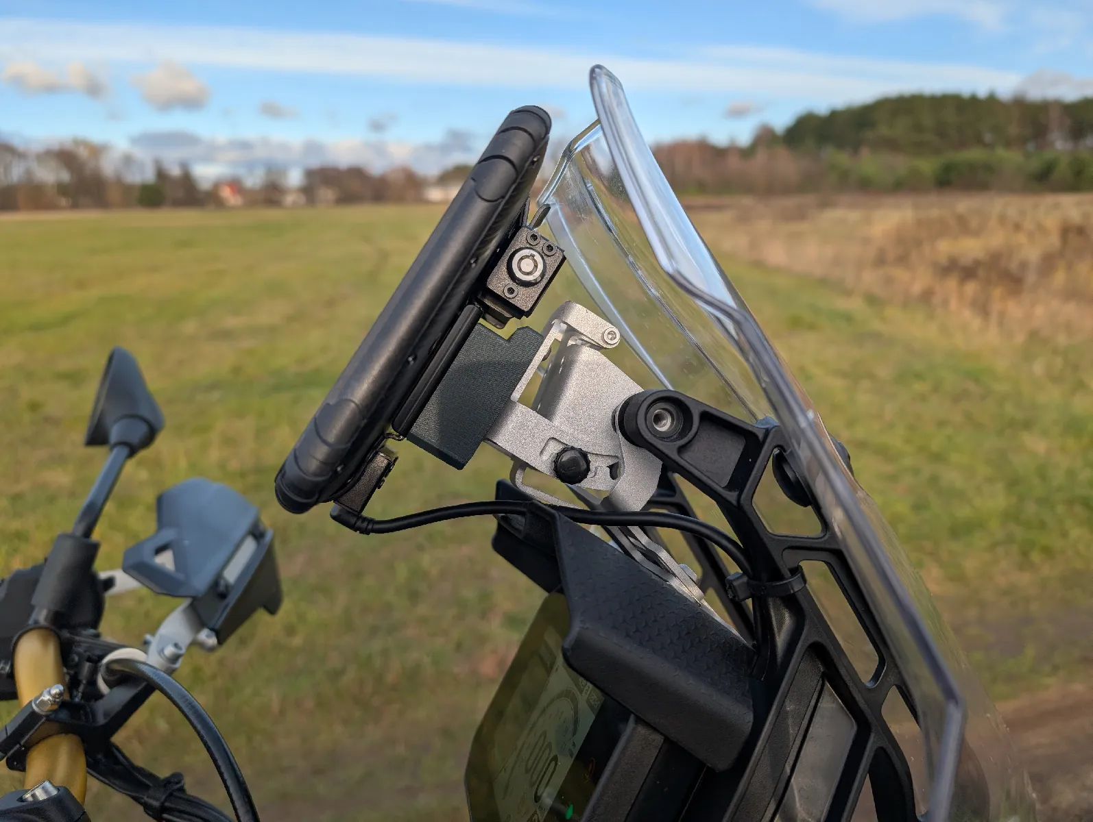 Aprilia Tuareg 660 Navi-Halter Adapter | Motorrad Zubehör