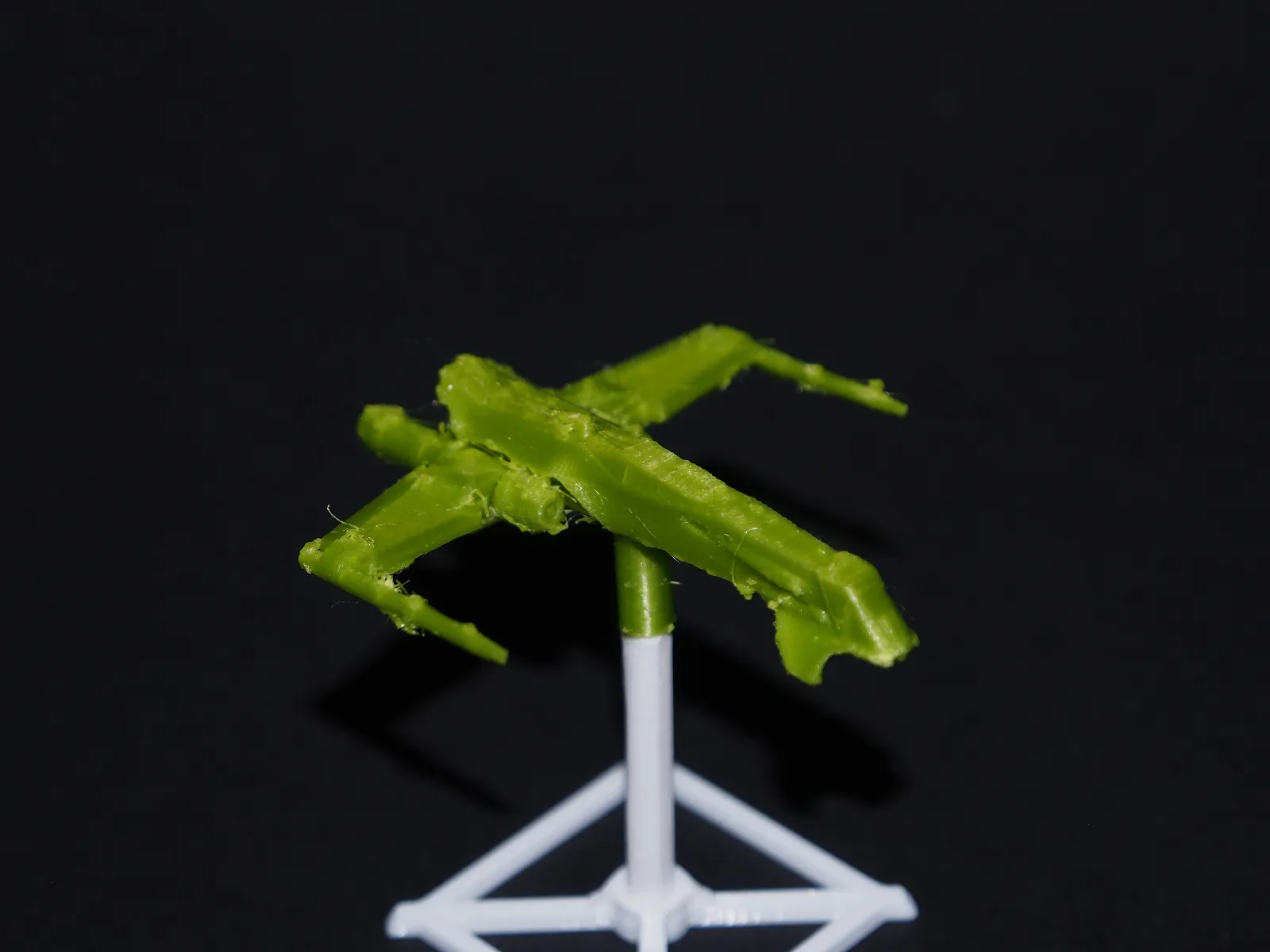 Hype Fazon's Racer Miniatur | Star Wars Sammlerfigur - image3 Hype Fazon's Racer Miniatur | Star Wars Sammlerfigur – Bild 4