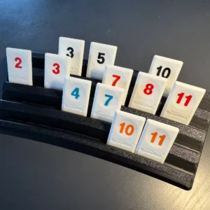 Rummikub Halter 4 Reihen | Stapelbarer Spielstein-Organizer