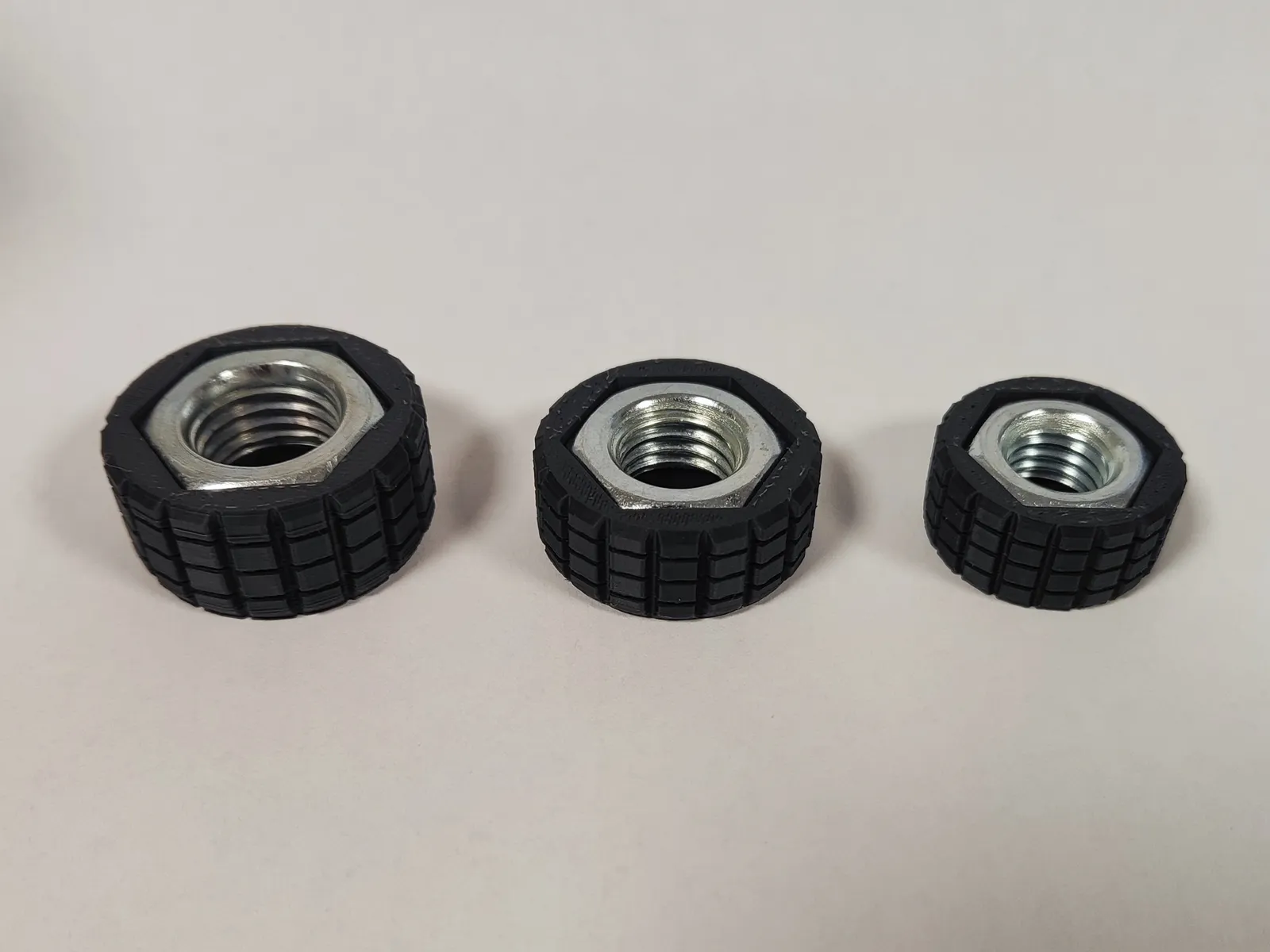 Rugged Thumb Nut Covers M12-M16 | Ergonomische Drehknöpfe
