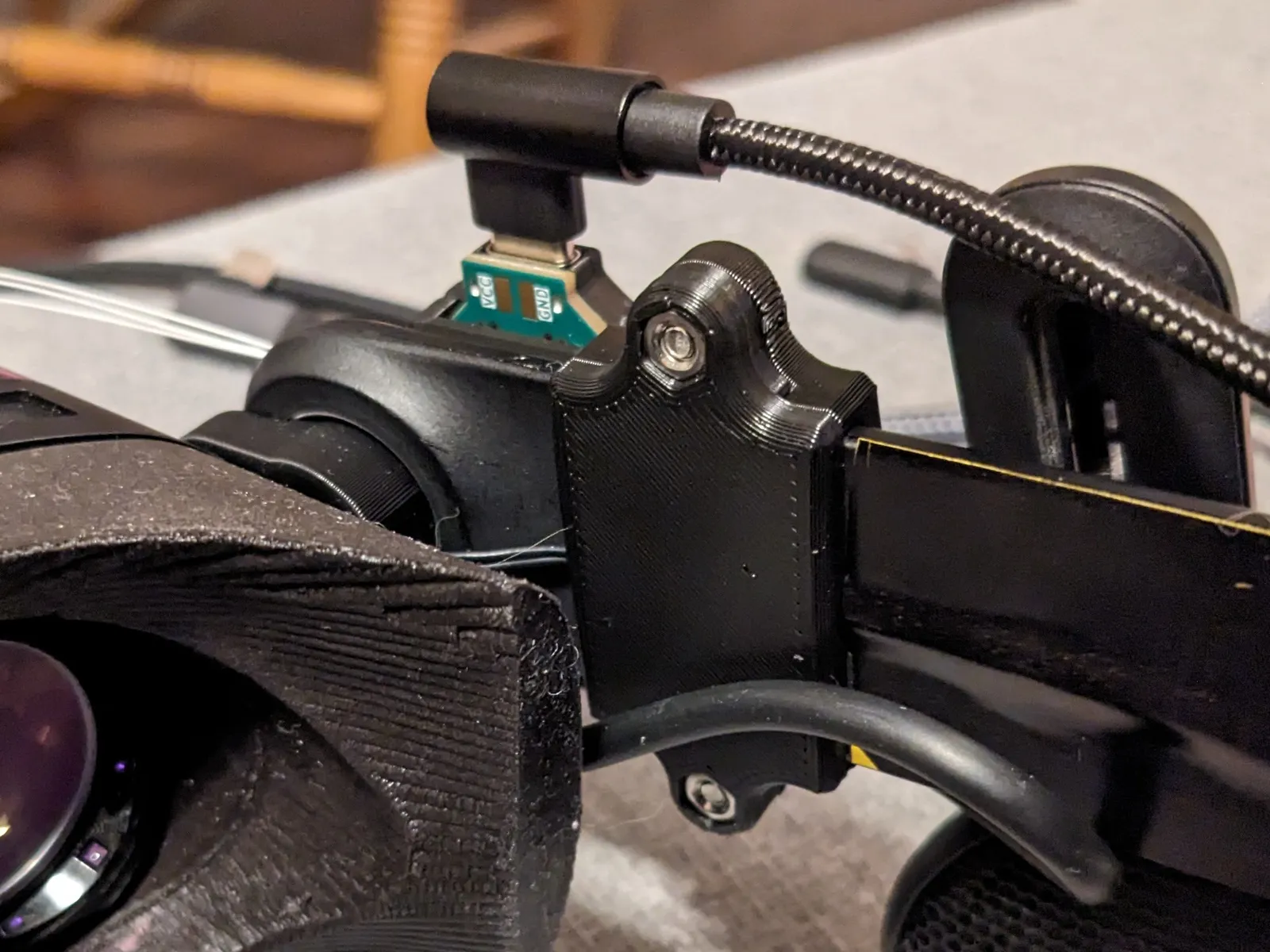 MattHub Case Mount für Valve Index & Beyondex | VR USB-Hub Halter - image4 MattHub Case Mount für Valve Index & Beyondex | VR USB-Hub Halter – Bild 4