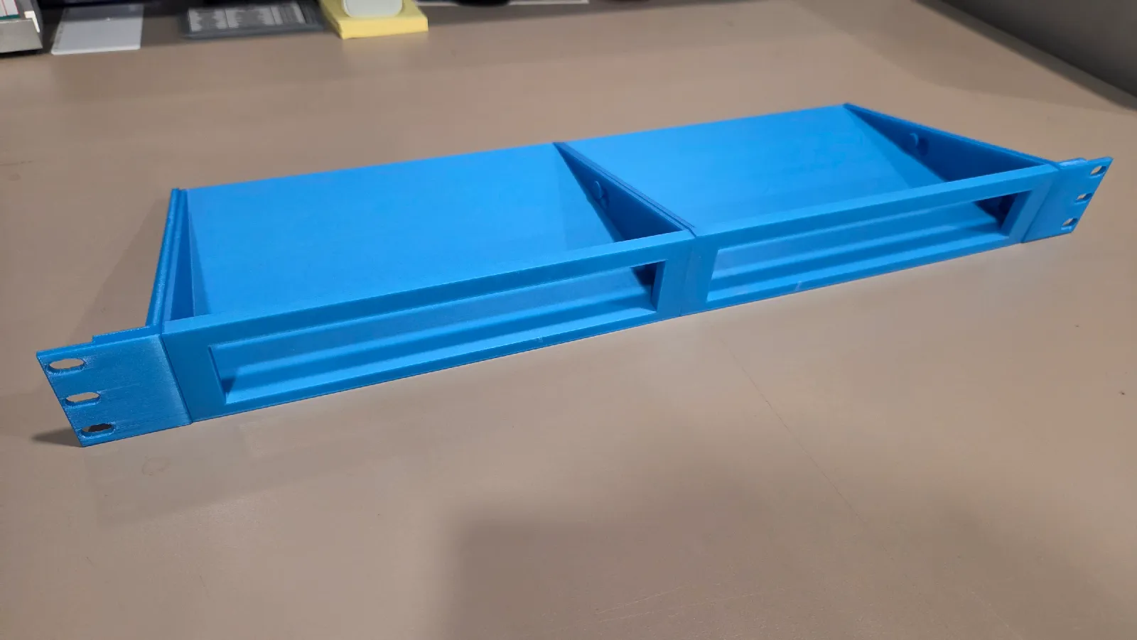 Modularer 19-Zoll-Netzwerk-Switch Rackmount-Träger