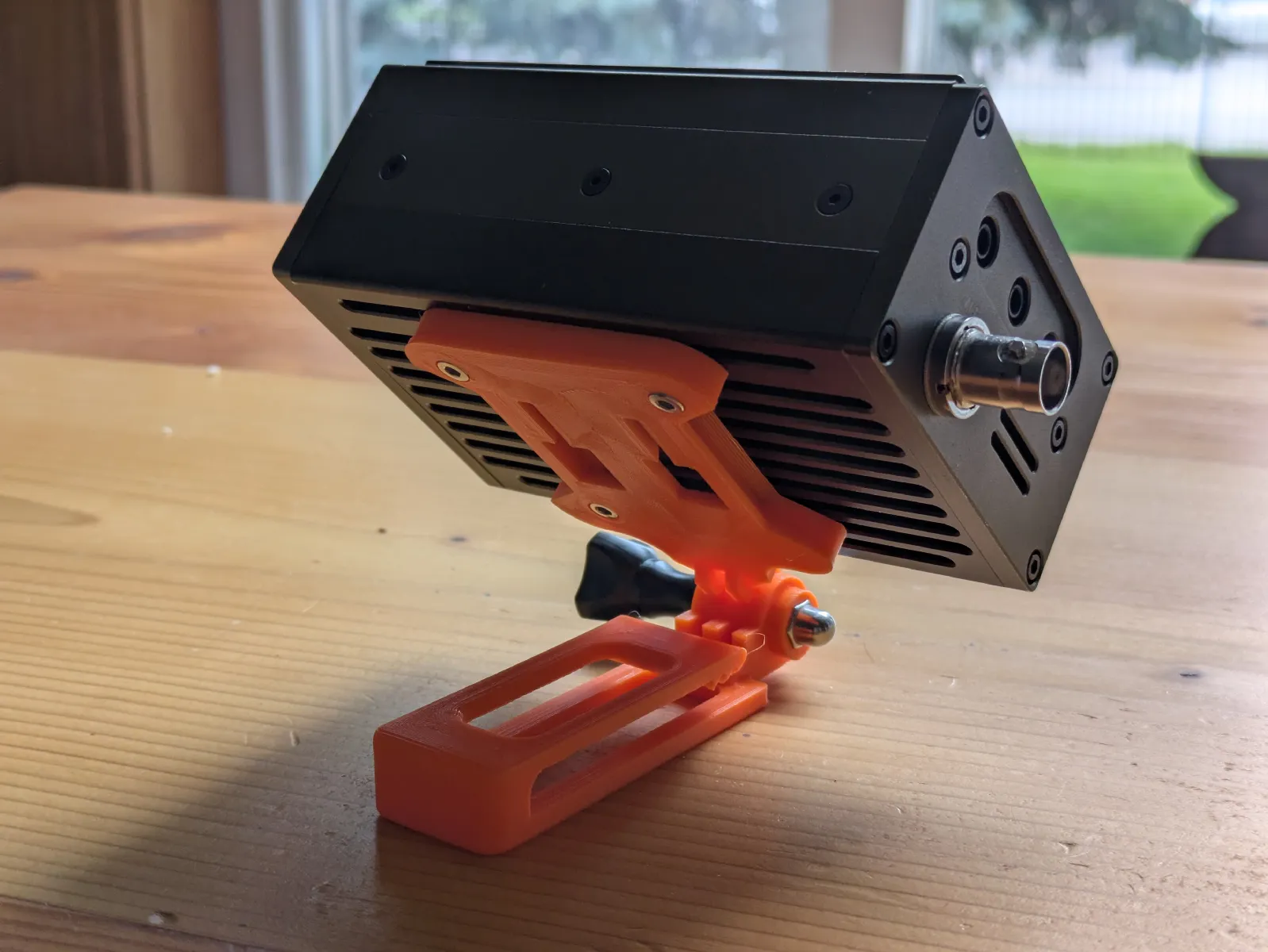 FX-4CR Funkgeräte-Halterung mit GoPro & Arca-Swiss