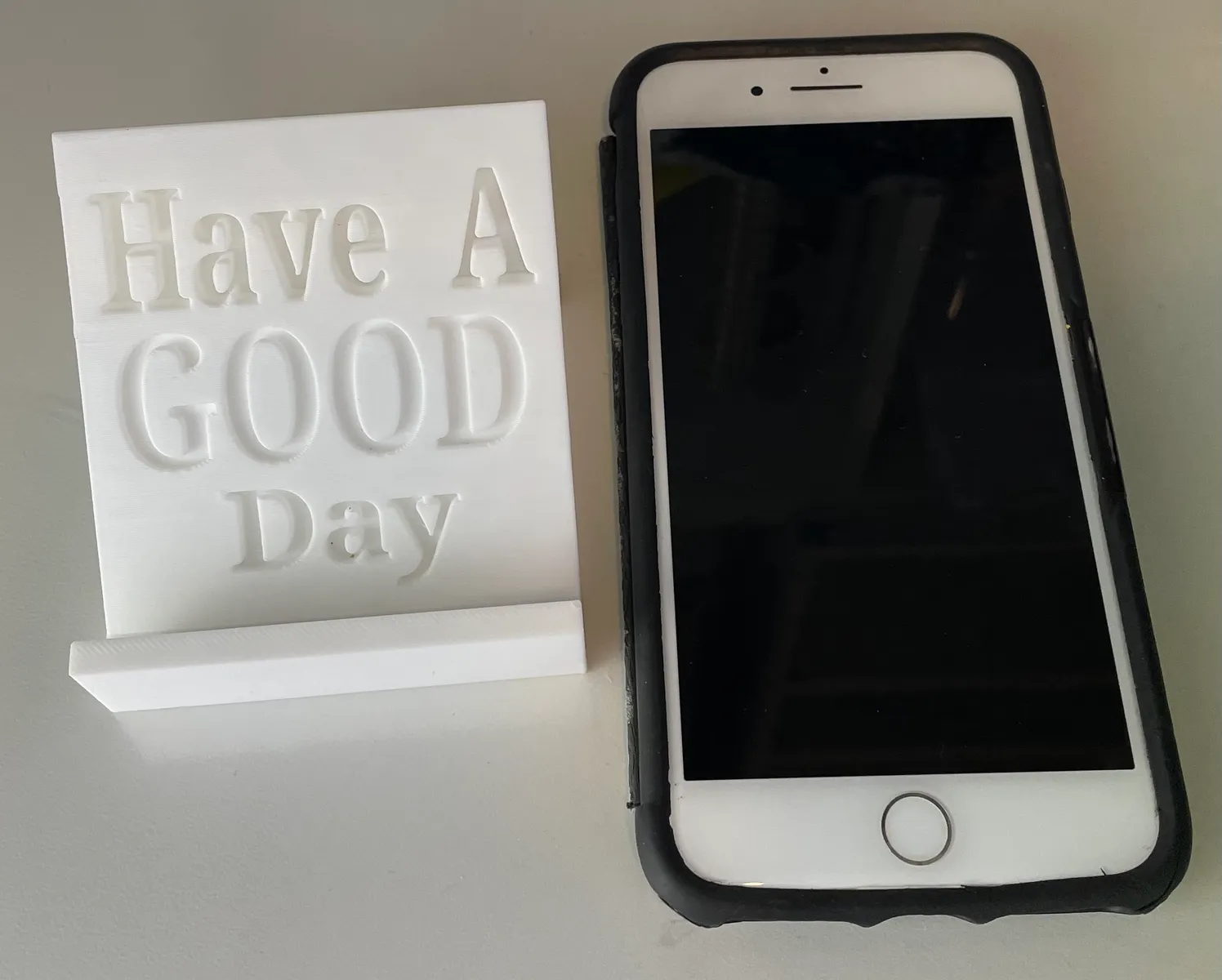 Handyhalter mit positiver Botschaft – Motivierender Smartphone Ständer