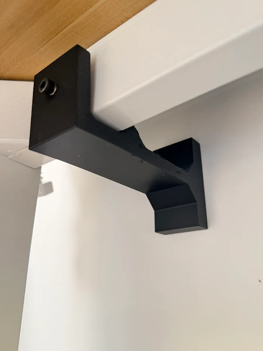 Anti Wackel Stabilisierung für Schreibtische und Tische