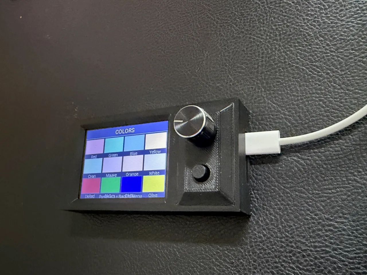 TFT Display Gehäuse mit Drehencoder Aufnahme - image3 TFT Display Gehäuse mit Drehencoder Aufnahme – Bild 3