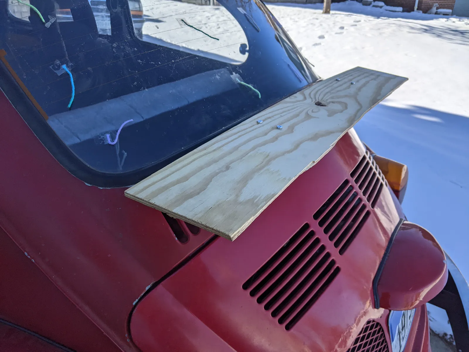 Spoiler Halterungen für Fahrzeugprojekte