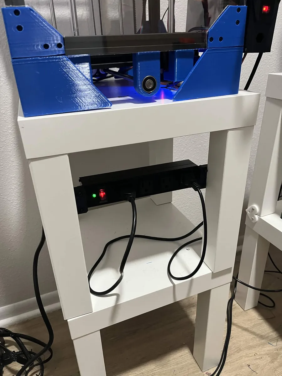 Rack Adapter für Tisch und Netzwerktechnik