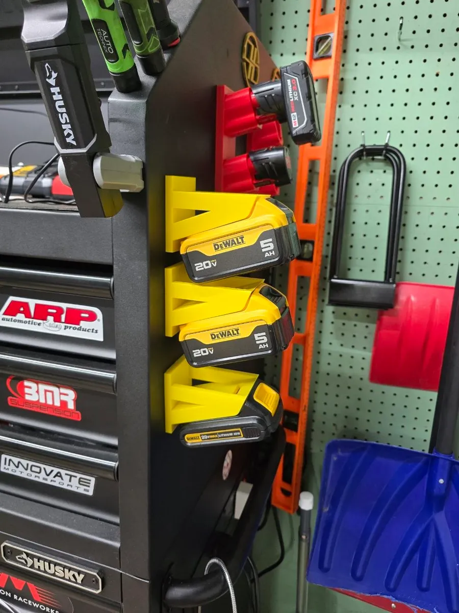 Magnetische Halterung für DeWalt 20V Akkus