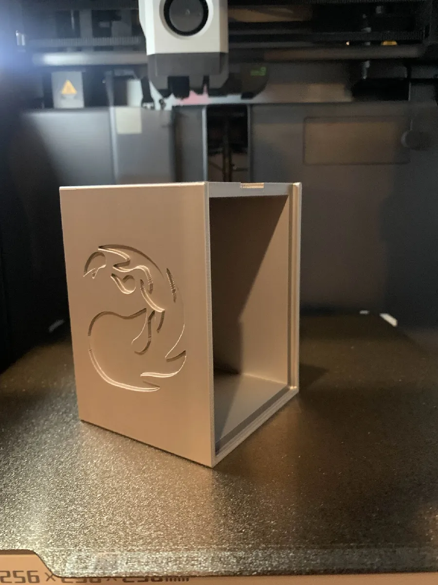 MTG Deckbox – Red Mana Edition
