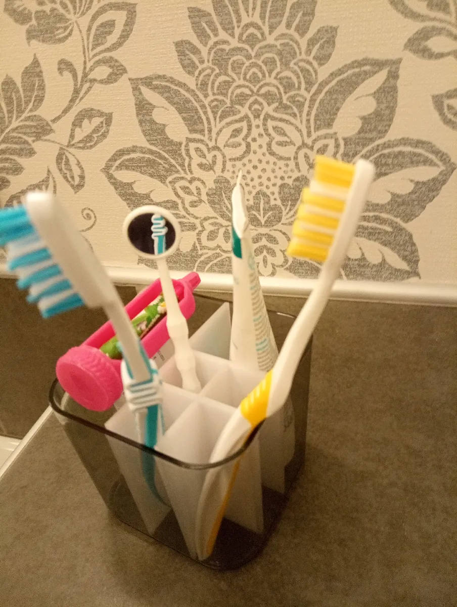Unterteiler für IKEA Visslaan Box (Zahnbürsten-Organizer)