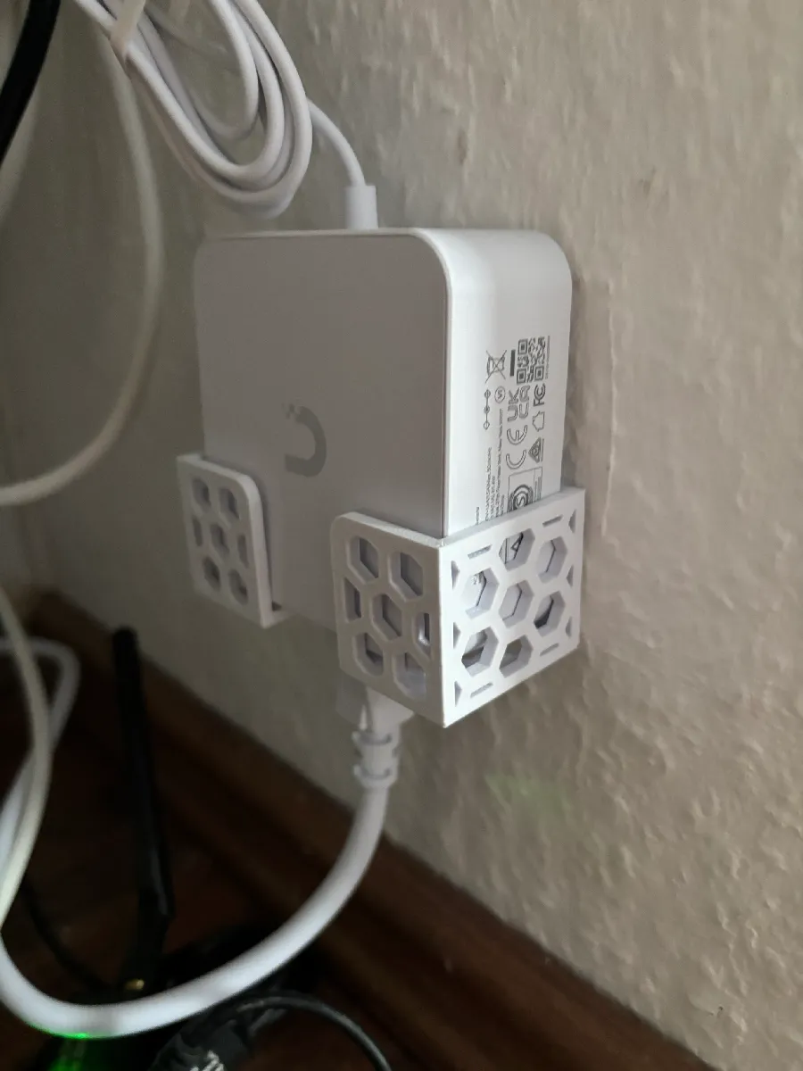 Wandhalterung für Unifi UCG Fibre Netzteil