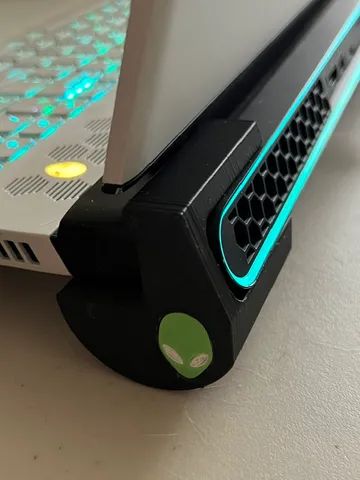 Laptop Standfüße für bessere Kühlung